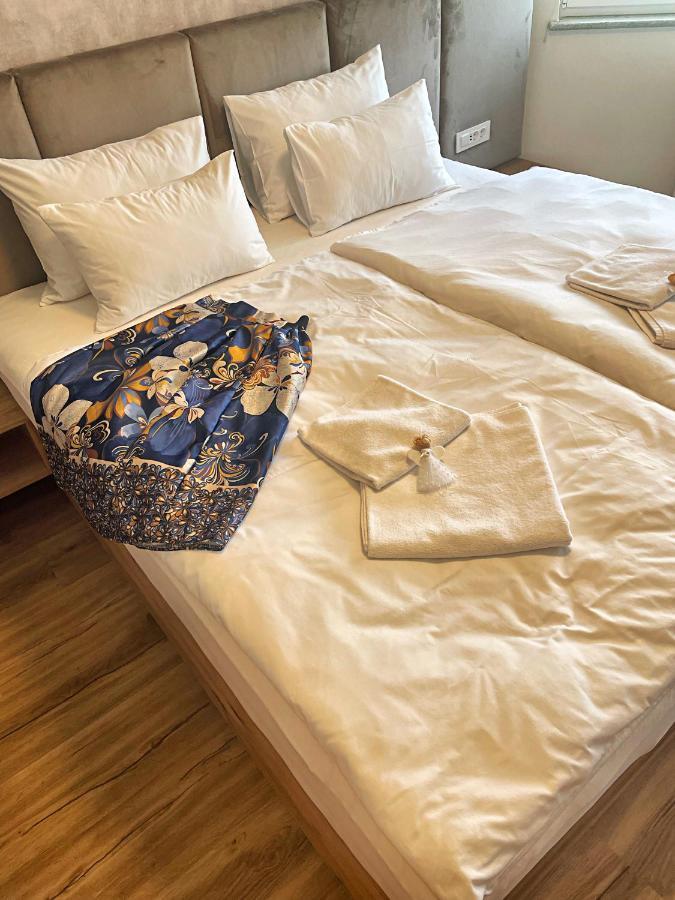 Vila Urbana Luxury Apartments Lesce  Ngoại thất bức ảnh