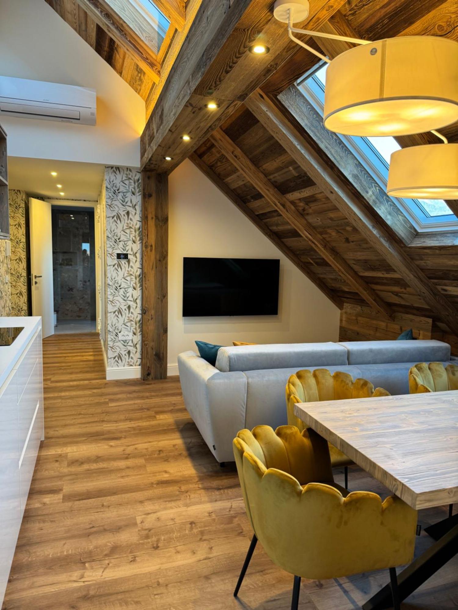 Vila Urbana Luxury Apartments Lesce  Ngoại thất bức ảnh